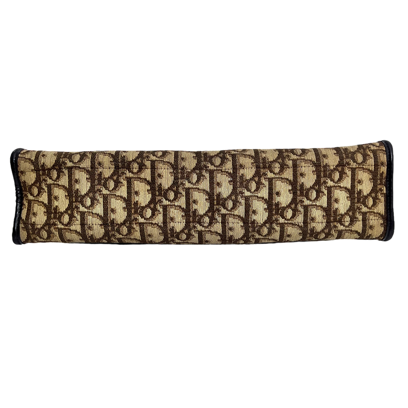 Trotter Lock Shoulder Bag