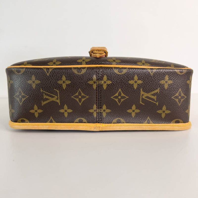 Monogram Sologne