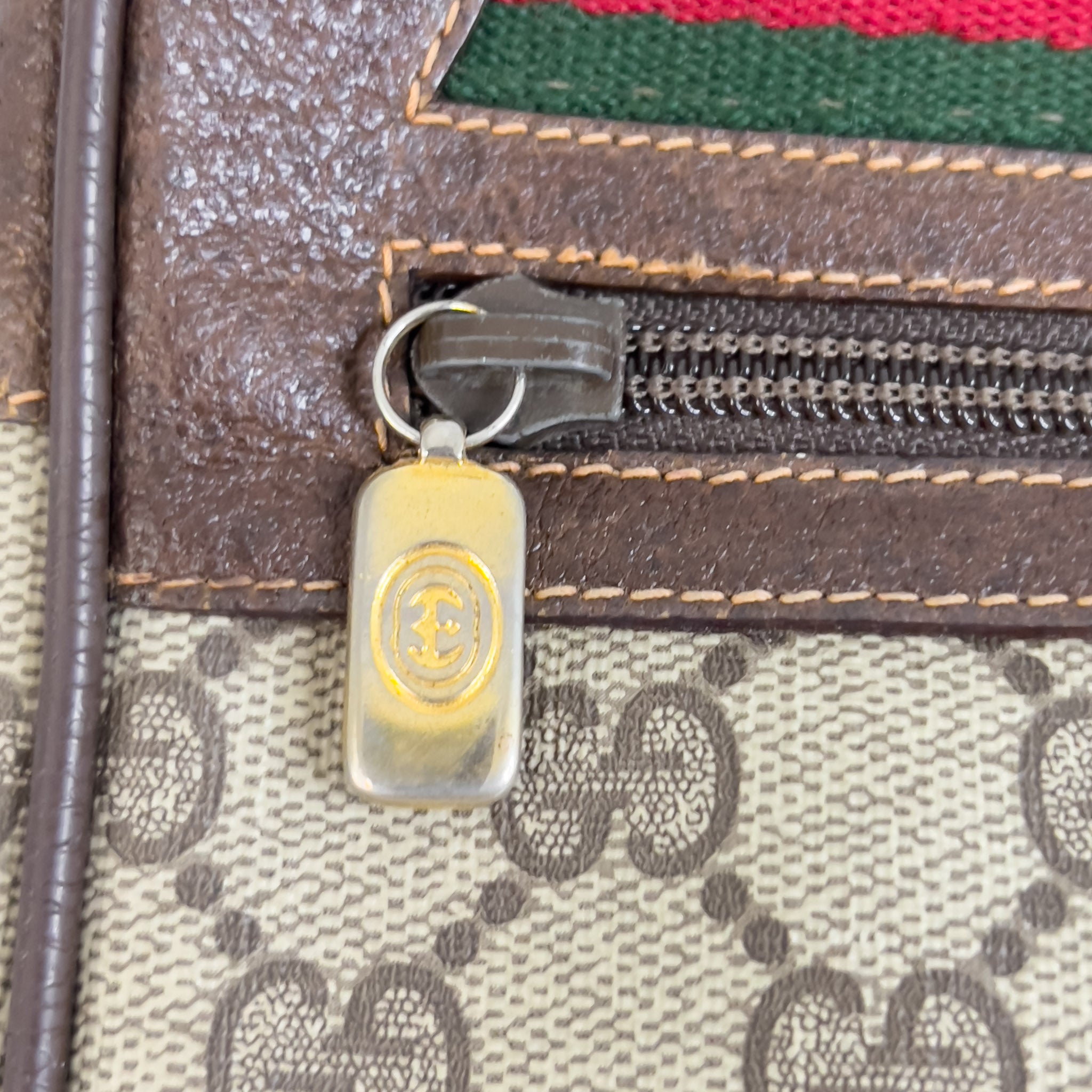 GG Supreme Web Crossbody Bag