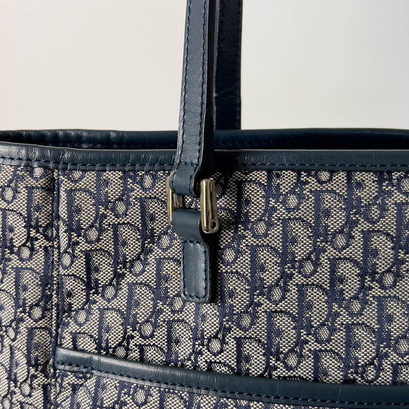 Small Trotter Canvas Tote