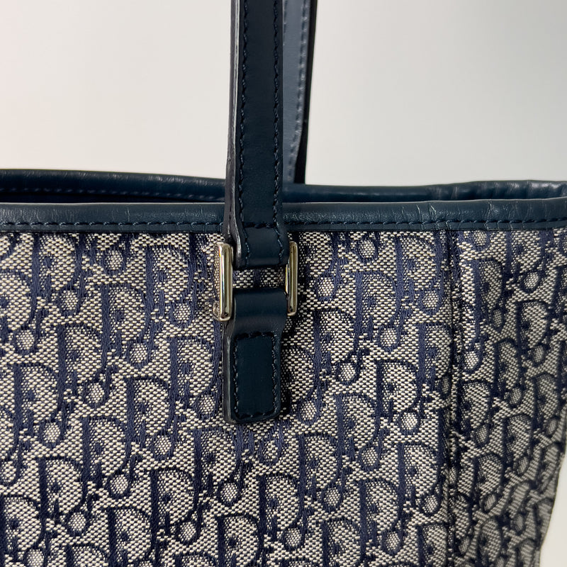 Small Trotter Canvas Tote