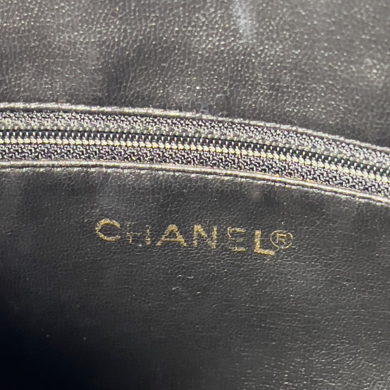 Vintage Caviar CC Turn-lock Tote