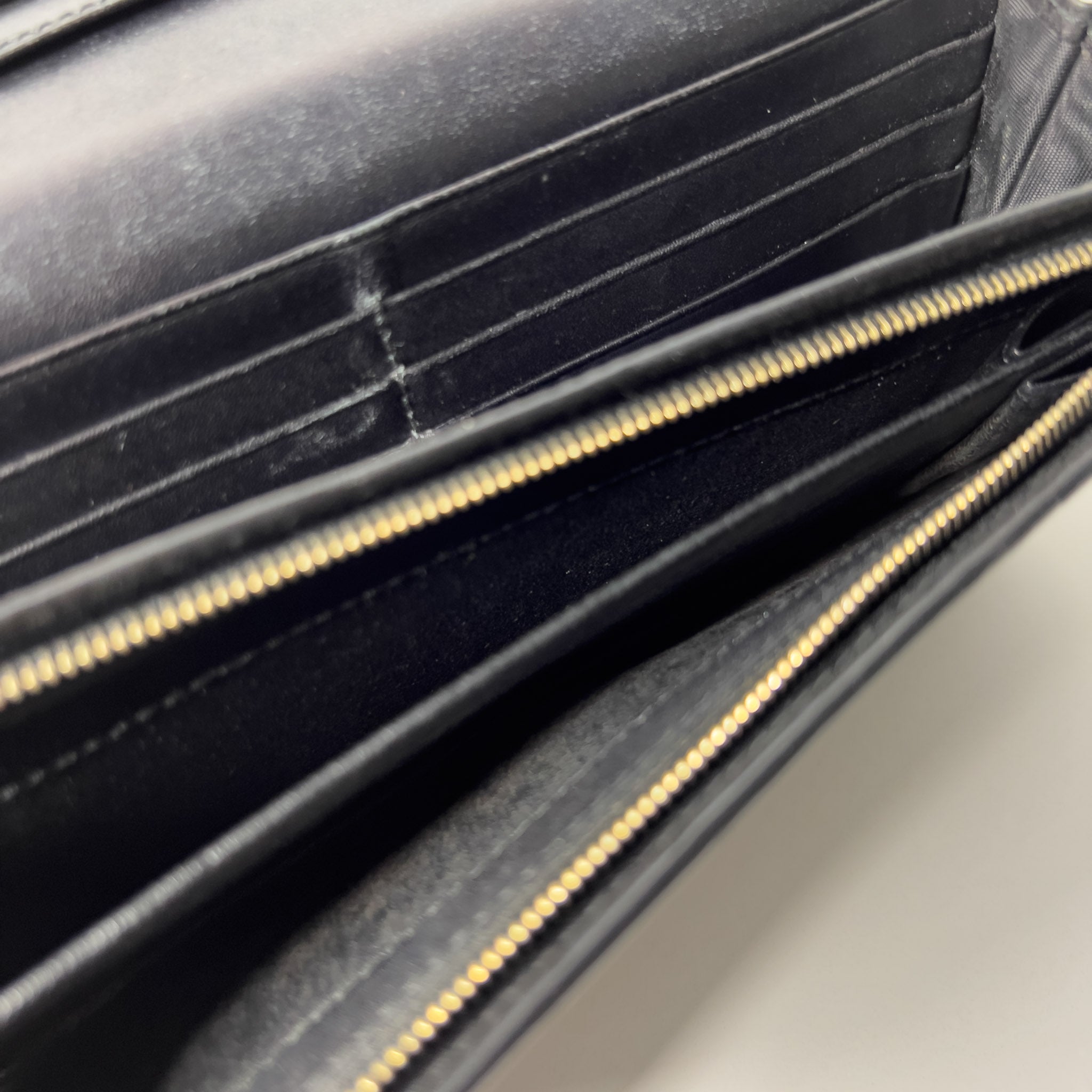 Black Guccissima Wallet on Chain