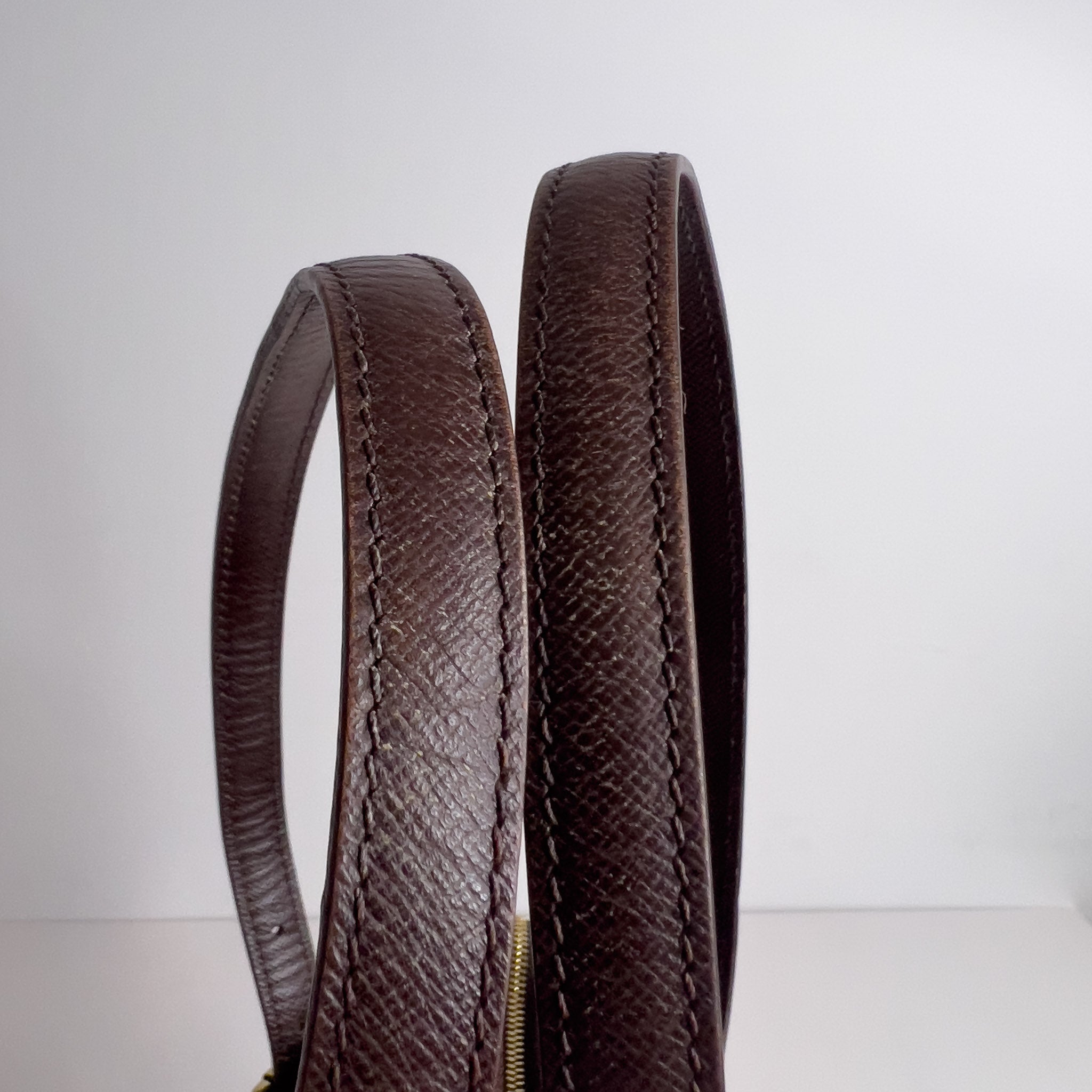 Damier Ebene Marais Petit Bucket Bag