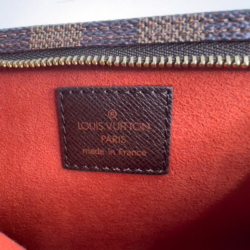 Damier Ebene Marais Petit Bucket Bag
