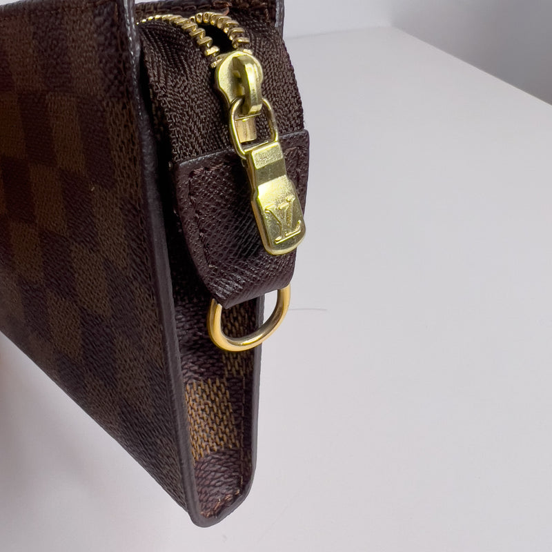 Damier Ebene Marais Petit Bucket Bag