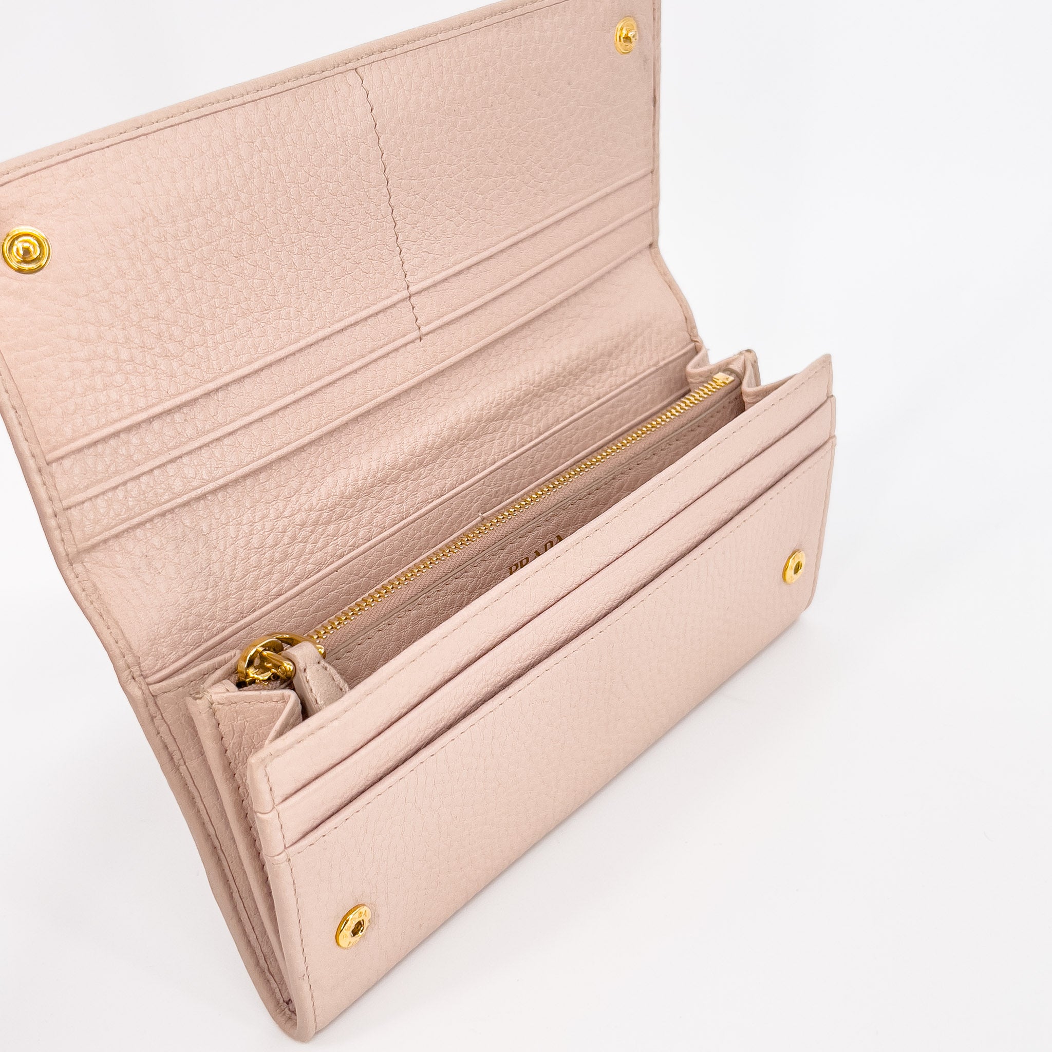 Soft Pink Daino Leather Wallet with Gold Chain