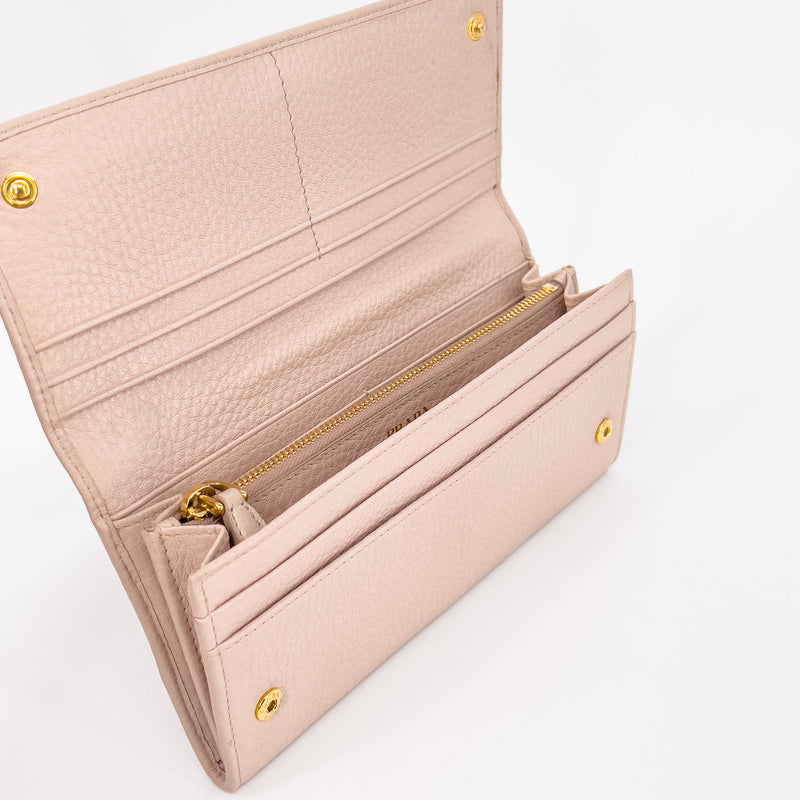 Soft Pink Daino Leather Wallet with Gold Chain