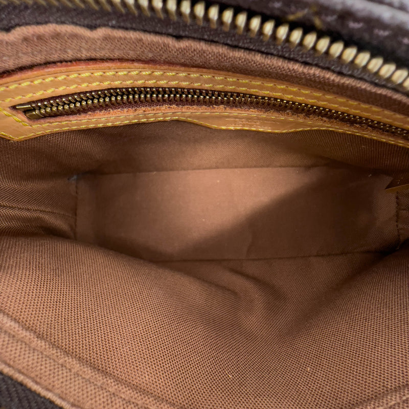 Monogram Trotteur