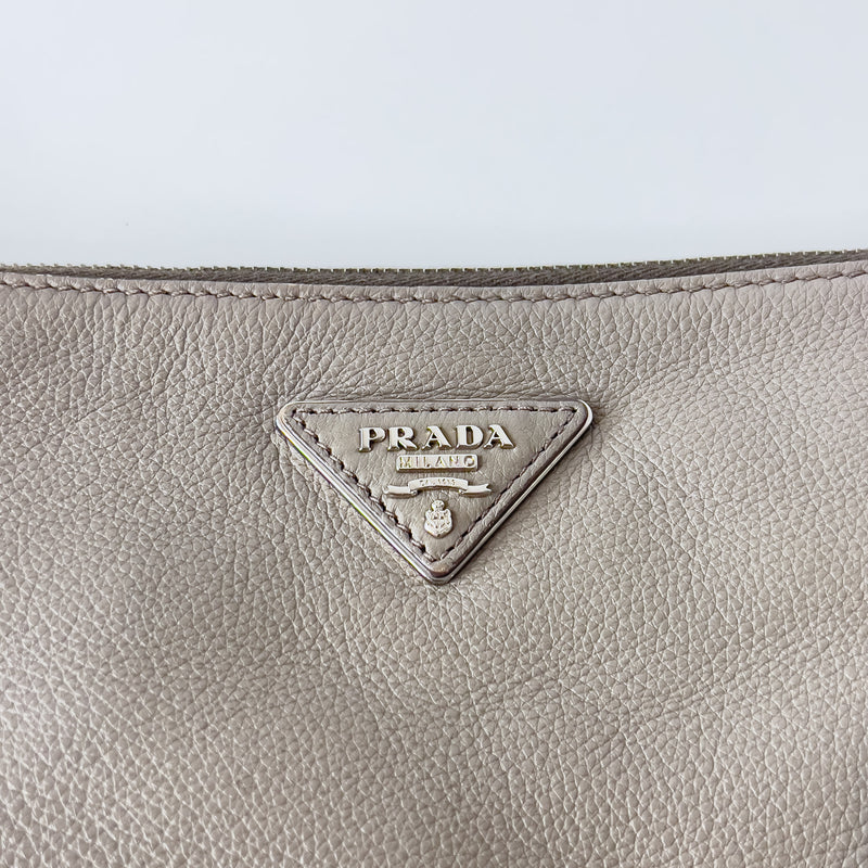 Daino Leather Crossbody