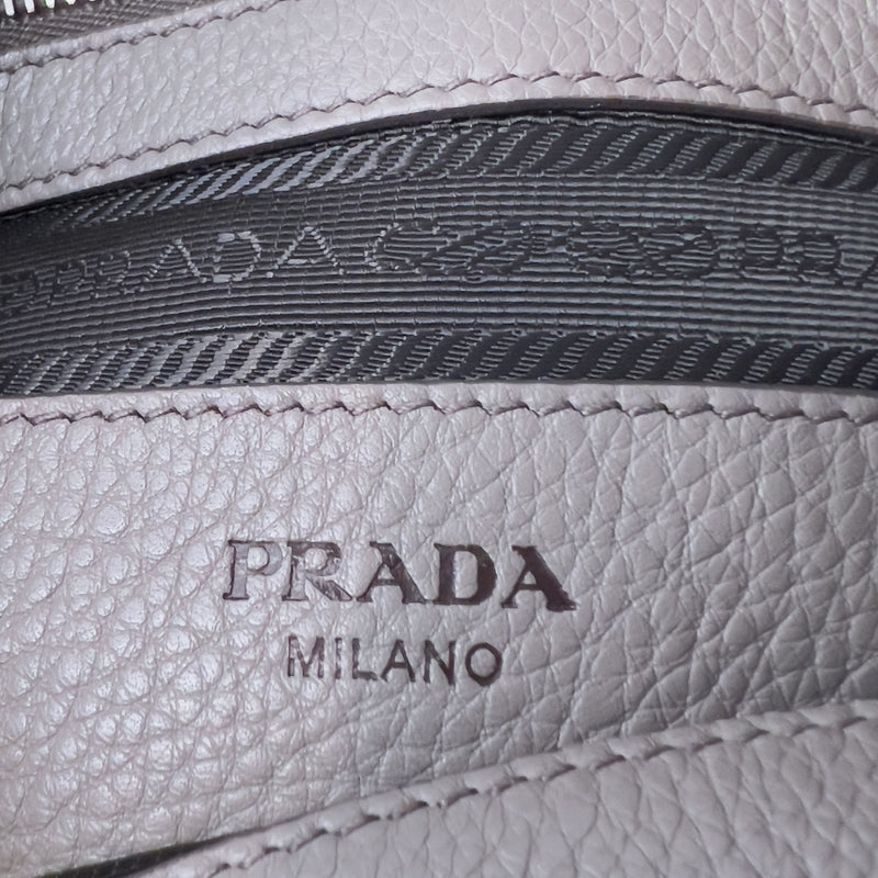 Daino Leather Crossbody